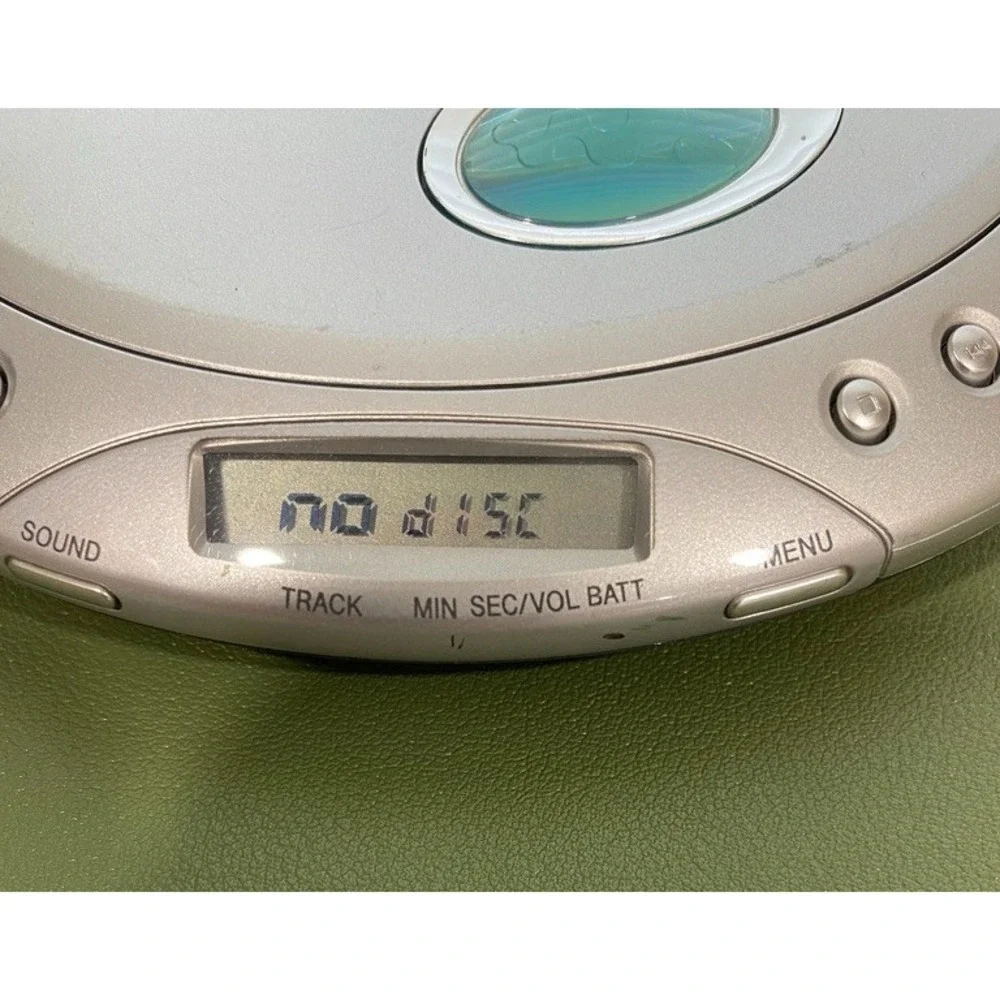 Sony CD Walkman Car Ready D-E356CK Silver Tested and Working